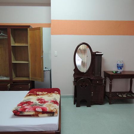 Hong Lan Hotel Da Lat Buitenkant foto