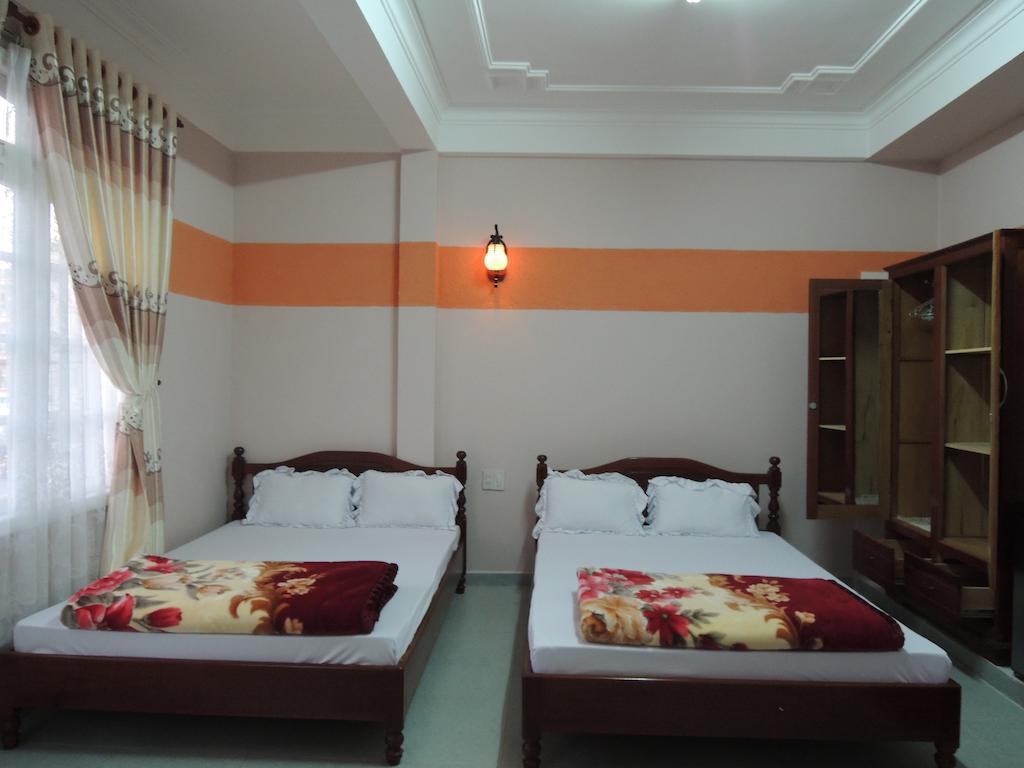 Hong Lan Hotel Da Lat Buitenkant foto